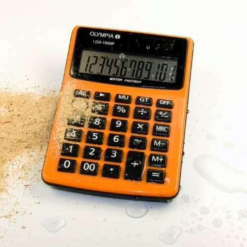 Kalkulator - rezistent ndaj sterpikjeve te ujit dhe pluhurit.